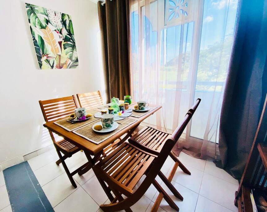 Appartement Hamo Tropical Piscine Proche Plage à Sainte-Anne Extérieur photo