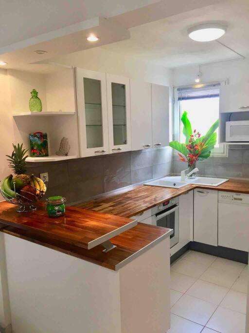 Appartement Hamo Tropical Piscine Proche Plage à Sainte-Anne Extérieur photo
