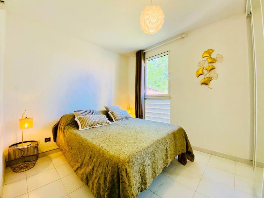 Appartement Hamo Tropical Piscine Proche Plage à Sainte-Anne Extérieur photo
